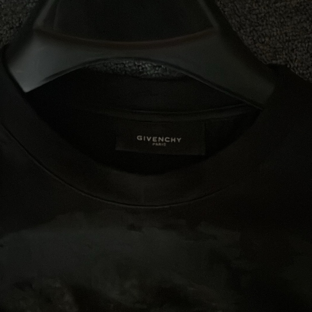 Givenchy Rottweiler Tee. Size M - Picture 2 of 3